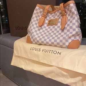Louis Vuitton bag XL HOBO